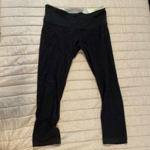 Reversible Lulu Lemon Capri Leggings